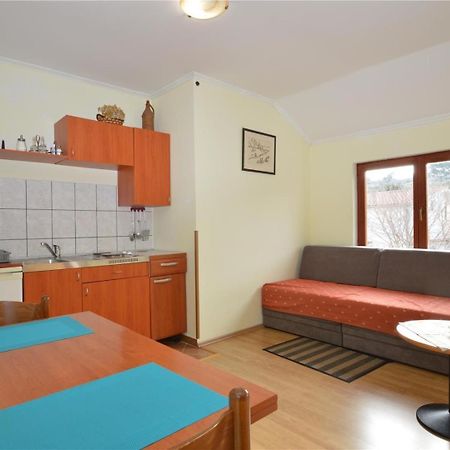 Apartment Jasmina Мали-Лошинь Экстерьер фото